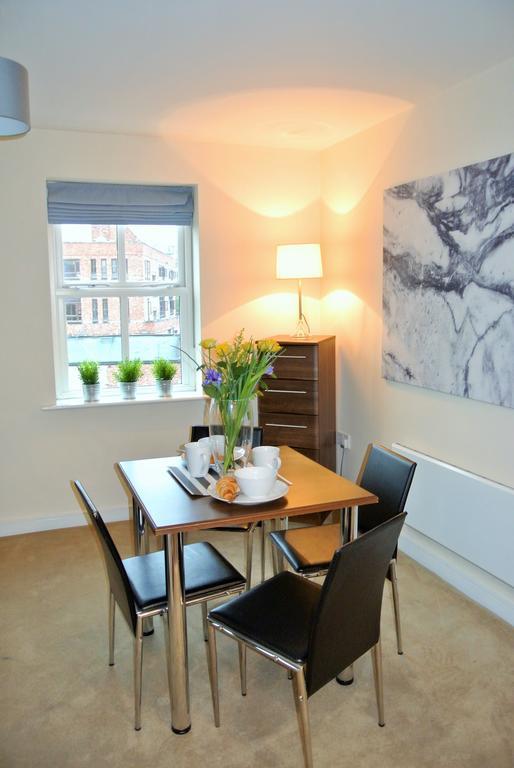 Oyo Approved Serviced Apartments Steam Mill Честер Экстерьер фото