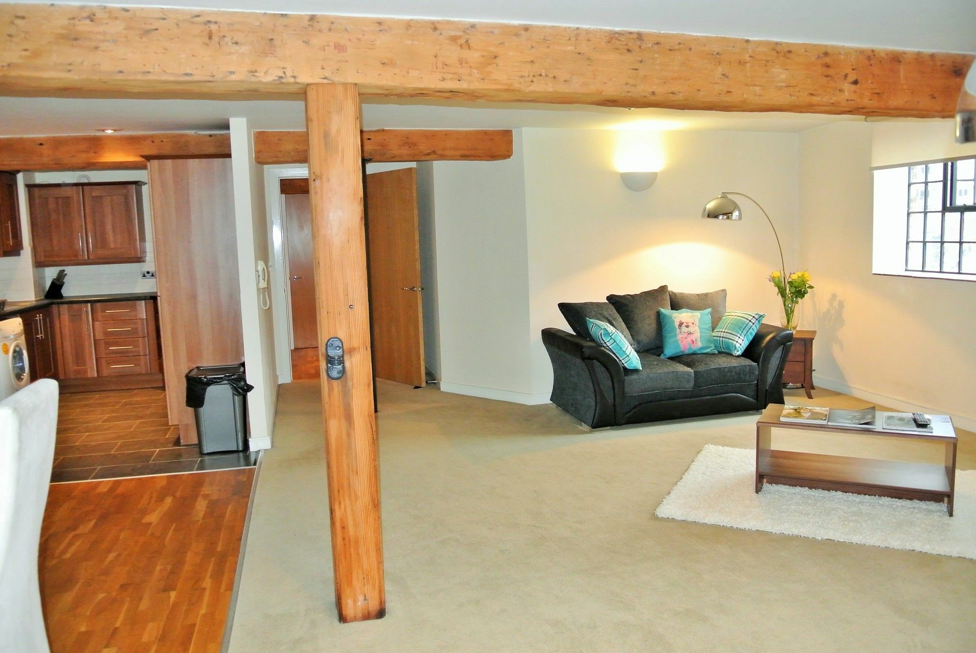 Oyo Approved Serviced Apartments Steam Mill Честер Экстерьер фото
